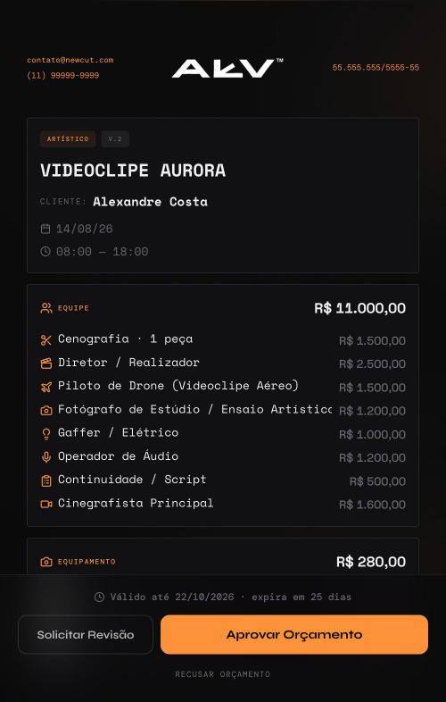 Print do CLAP no celular: proposta de um videoclipe aberta pelo cliente, com a equipe e os valores de cada função, a validade e os botões Aprovar orçamento e Solicitar revisão